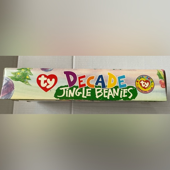 TY Decade Jingle Beanies Set of 4 Beanie Ornaments from 2003 in Collectors Box - Picture 5 of 15
